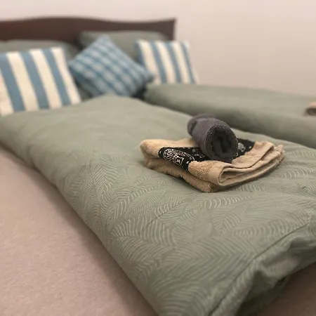 River Ruby 부다페스트