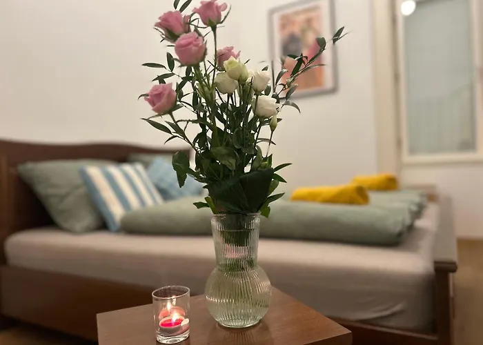 River Ruby Apartament *